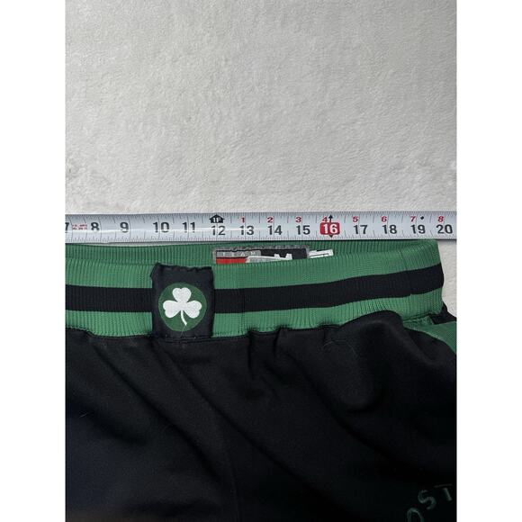 Nike Team Sports Boston Celtics Tearaway Warm Up Pants Black Green VTG SZ M - Picture 11 of 12